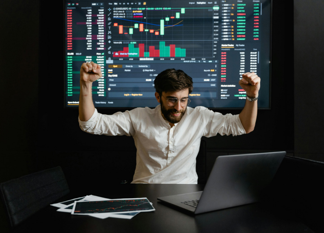 Alt image -https://content.stockstotrade.com/wp-content/uploads/2025/11/innovative-medical-robotics-stock-surge.png