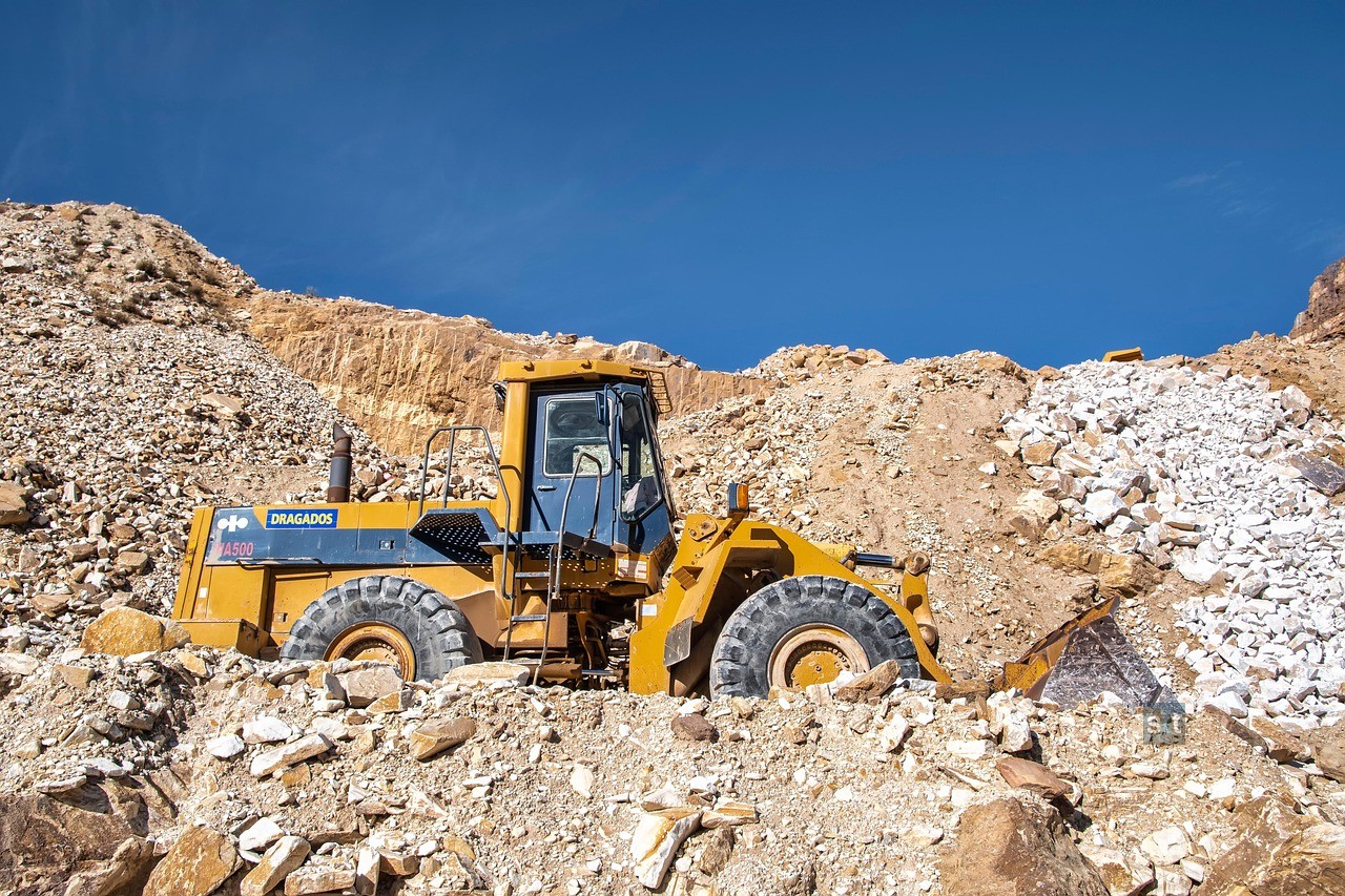 Alt image -https://content.stockstotrade.com/wp-content/uploads/2026/06/comstock-inc-surges-as-lode-dumps-mines-doubles-down-on-solar-recycling.jpg