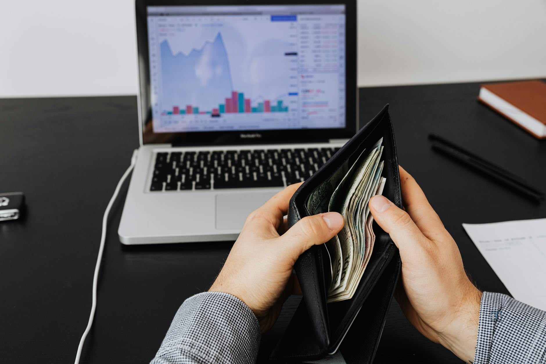Alt image -https://content.stockstotrade.com/wp-content/uploads/2026/07/ssnc-stock-jumps-as-ss-c-posts-earnings-beat-and-ai-wins.jpg